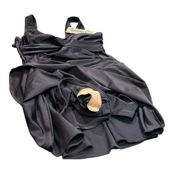 Shekini Women’s One Piece Skirt Swimsuit Ruched Retro  Bathing Suit Size Small. - Picture 8 of 9